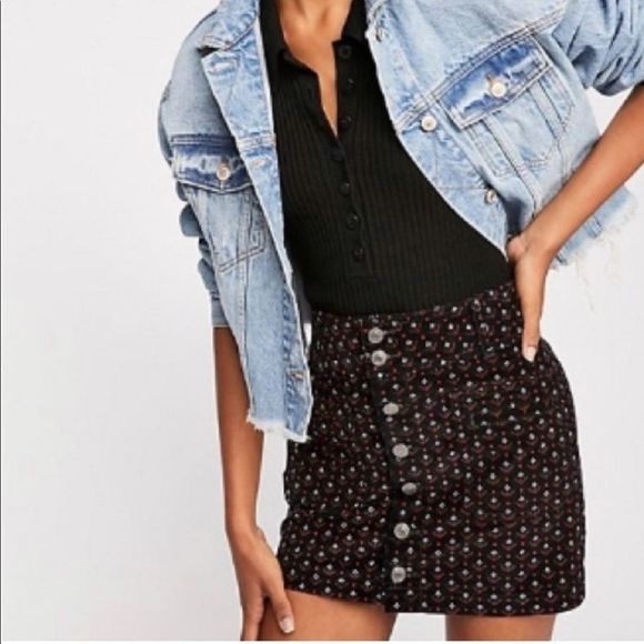 Free People Dresses & Skirts - Free People Joanie Corduroy Print Skirt